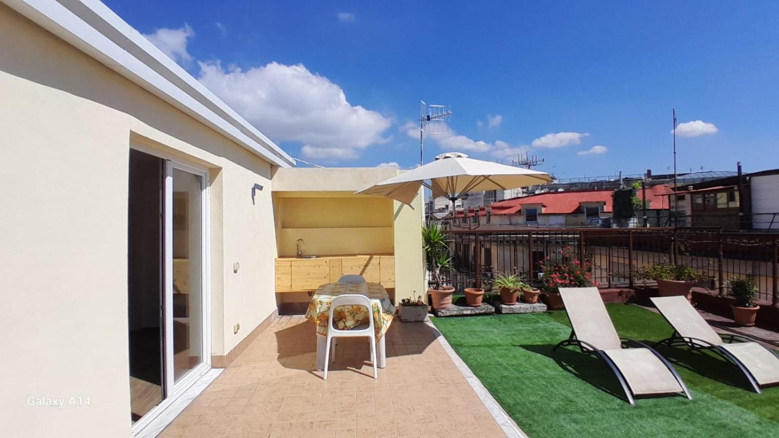 Beverello Suite Naples Exterior photo